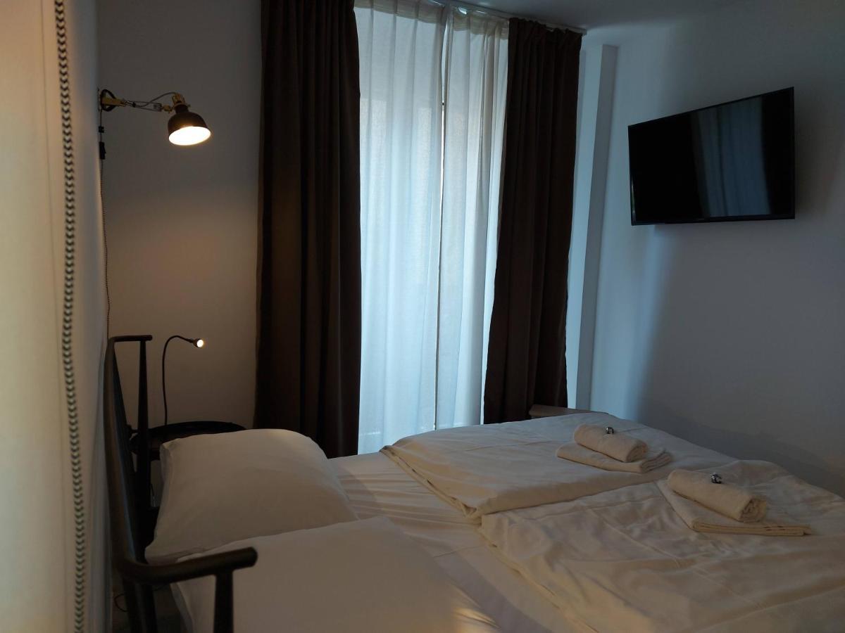 Bed & Breakfast Mozaik Любляна Экстерьер фото