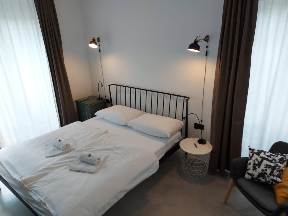 Bed & Breakfast Mozaik Любляна Экстерьер фото