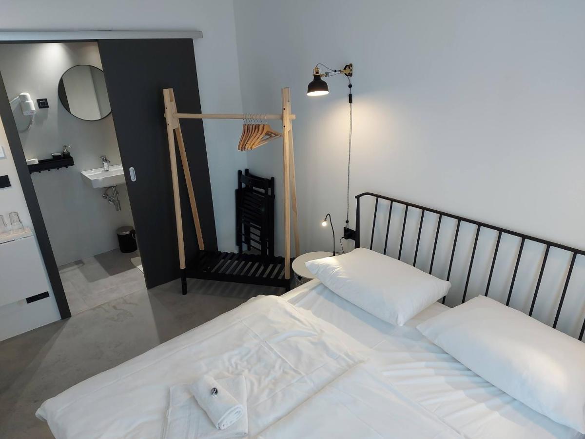 Bed & Breakfast Mozaik Любляна Экстерьер фото